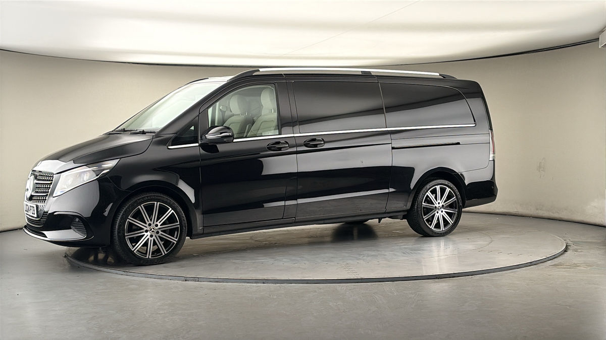 Used Mercedes-Benz V-Class 2024 for sale - 78213272: Photo 29