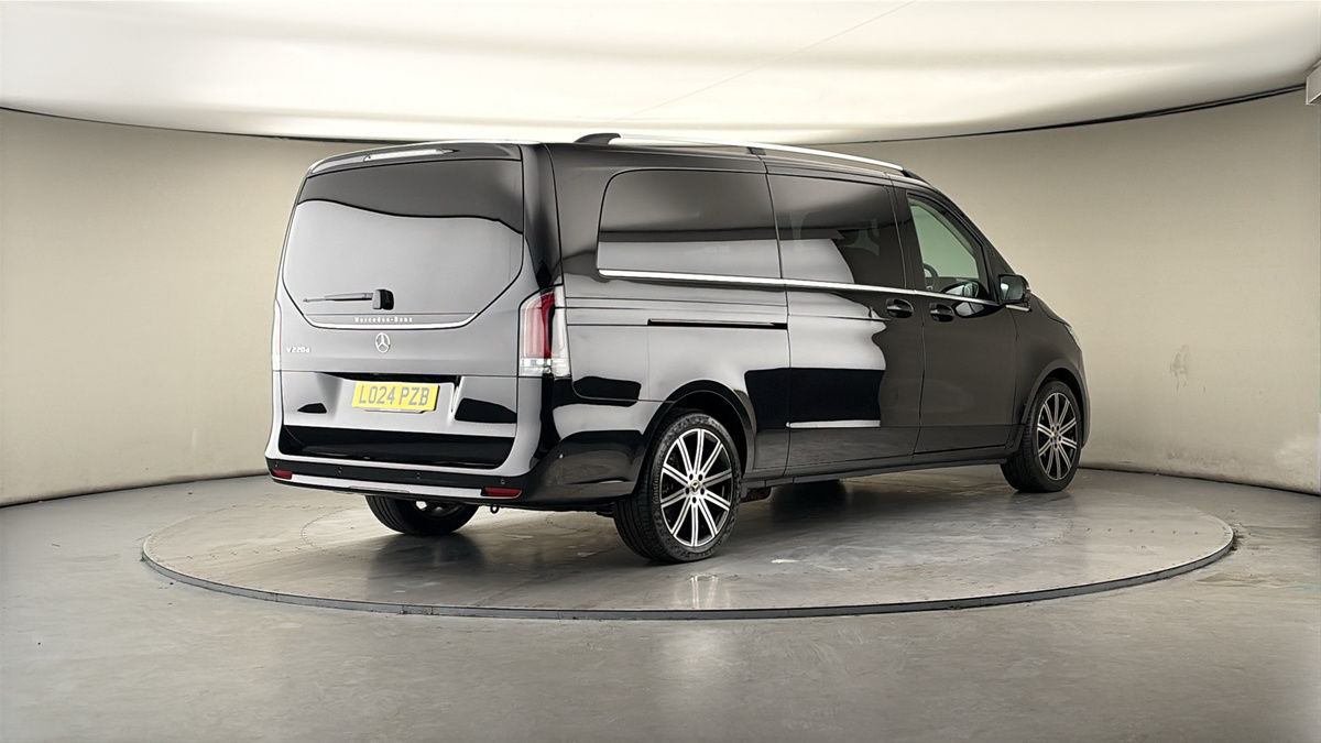 Used Mercedes-Benz V-Class 2024 for sale - 78213272: Photo 39