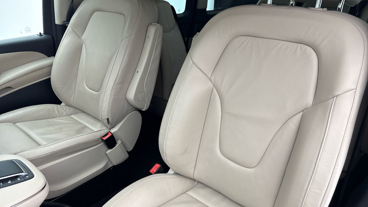 Used Mercedes-Benz V-Class 2024 for sale - 78213272: Photo 7