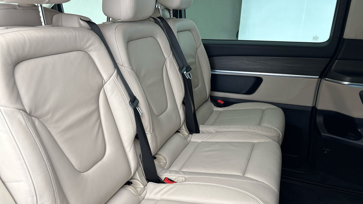 Used Mercedes-Benz V-Class 2024 for sale - 78213272: Photo 9