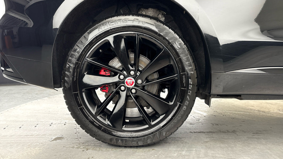 Used Jaguar F-Pace 2023 for sale - 77880812: Photo 10