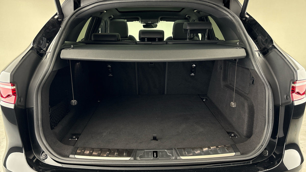 Used Jaguar F-Pace 2023 for sale - 77880812: Photo 11