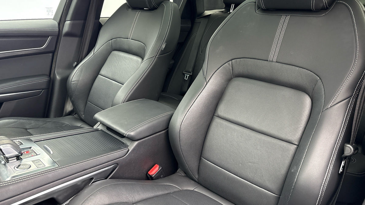 Used Jaguar F-Pace 2023 for sale - 77880812: Photo 7