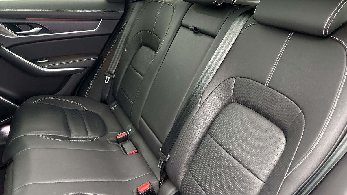 Used Jaguar F-Pace 2023 for sale - 77880812: Photo 8