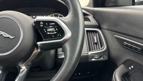Used Jaguar E-Pace 2022 for sale - 75937800: Photo 14