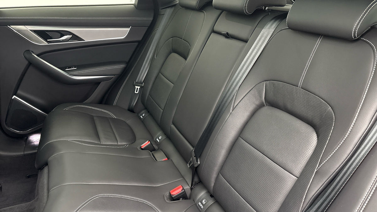 Used Jaguar F-Pace 2023 for sale - 76334534: Photo 8