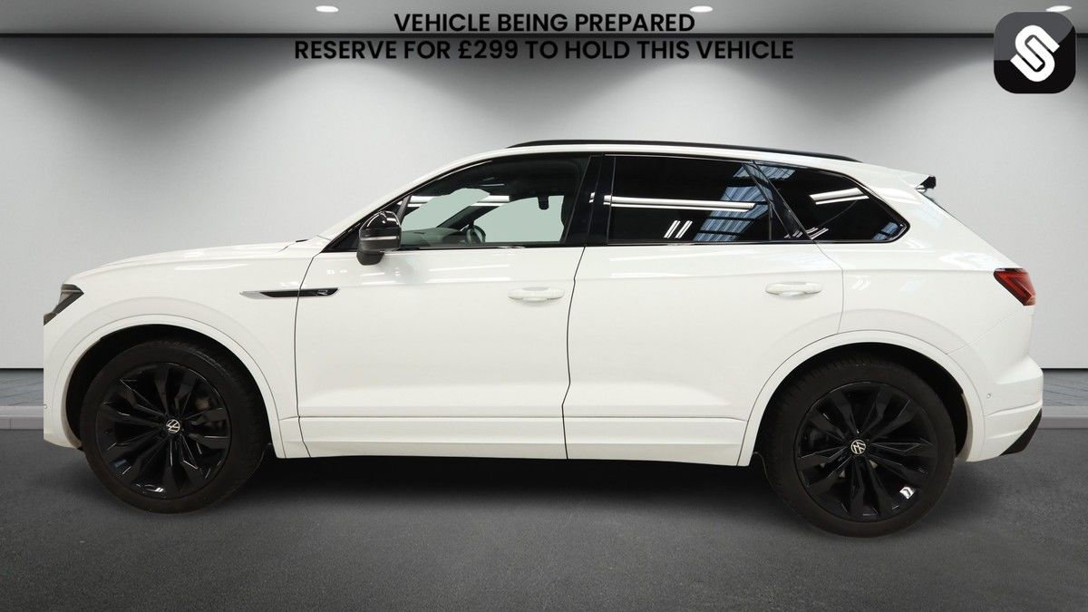 Used Volkswagen Touareg 2023 for sale - 77953690: Photo 6