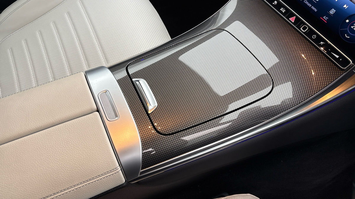 Used Mercedes-Benz GLC 2022 for sale - 77548001: Photo 18