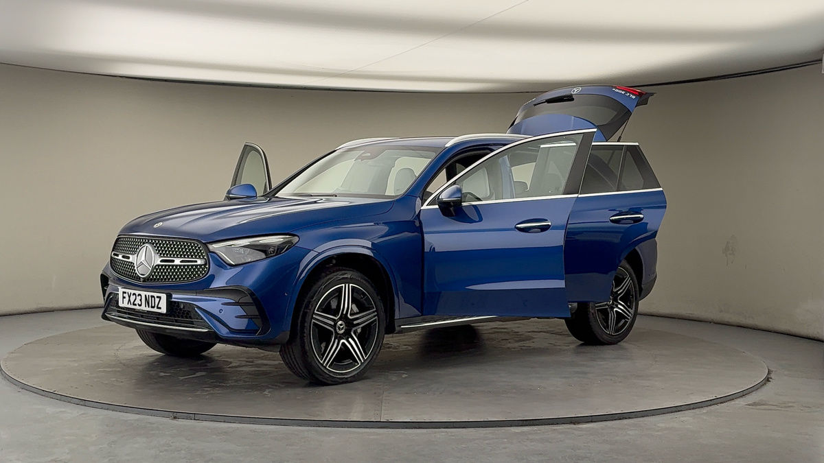 Used Mercedes-Benz GLC 2022 for sale - 77548001: Photo 22