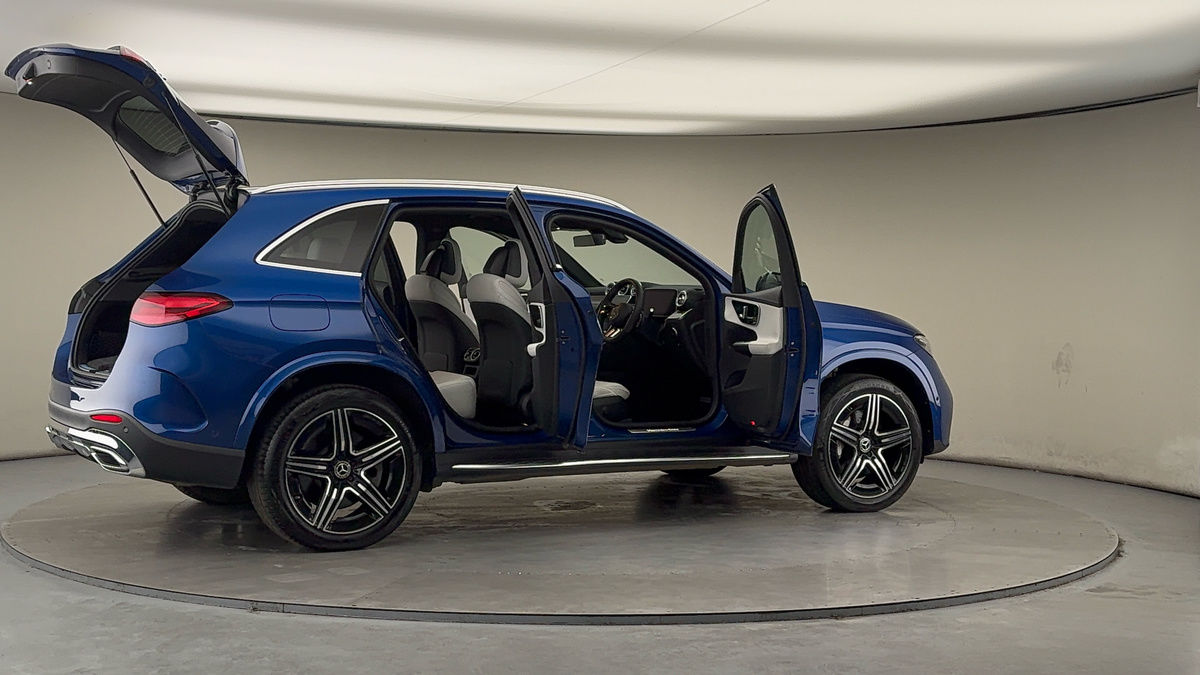 Used Mercedes-Benz GLC 2022 for sale - 77548001: Photo 58