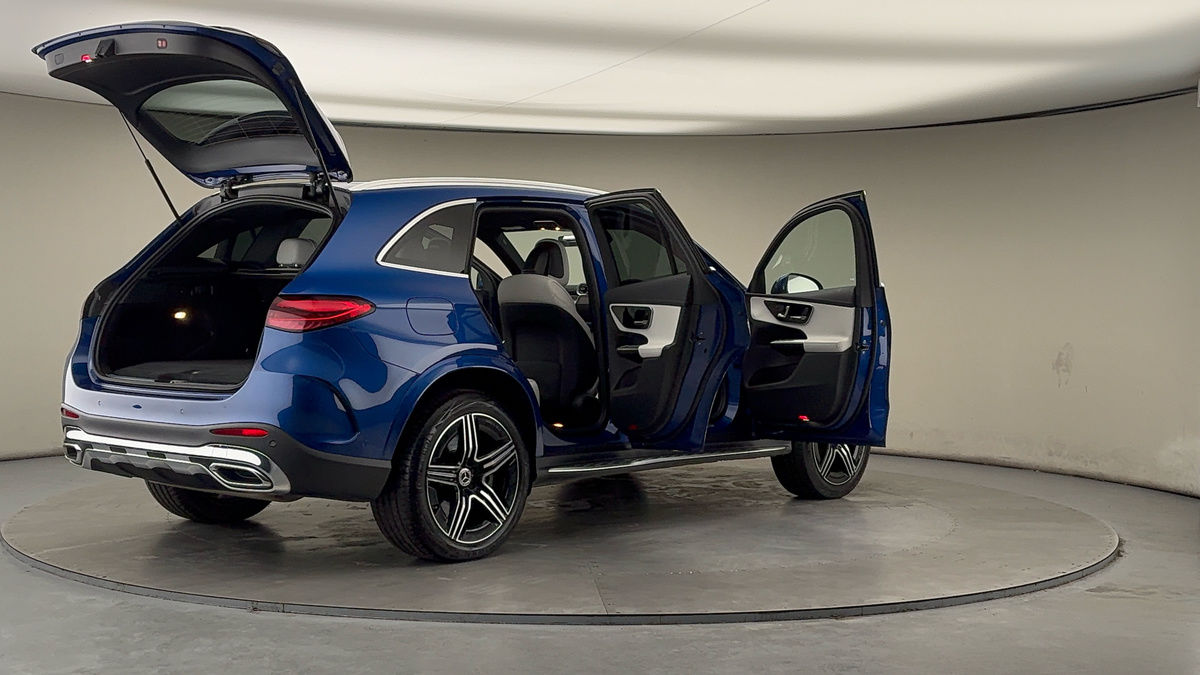 Used Mercedes-Benz GLC 2022 for sale - 77548001: Photo 59