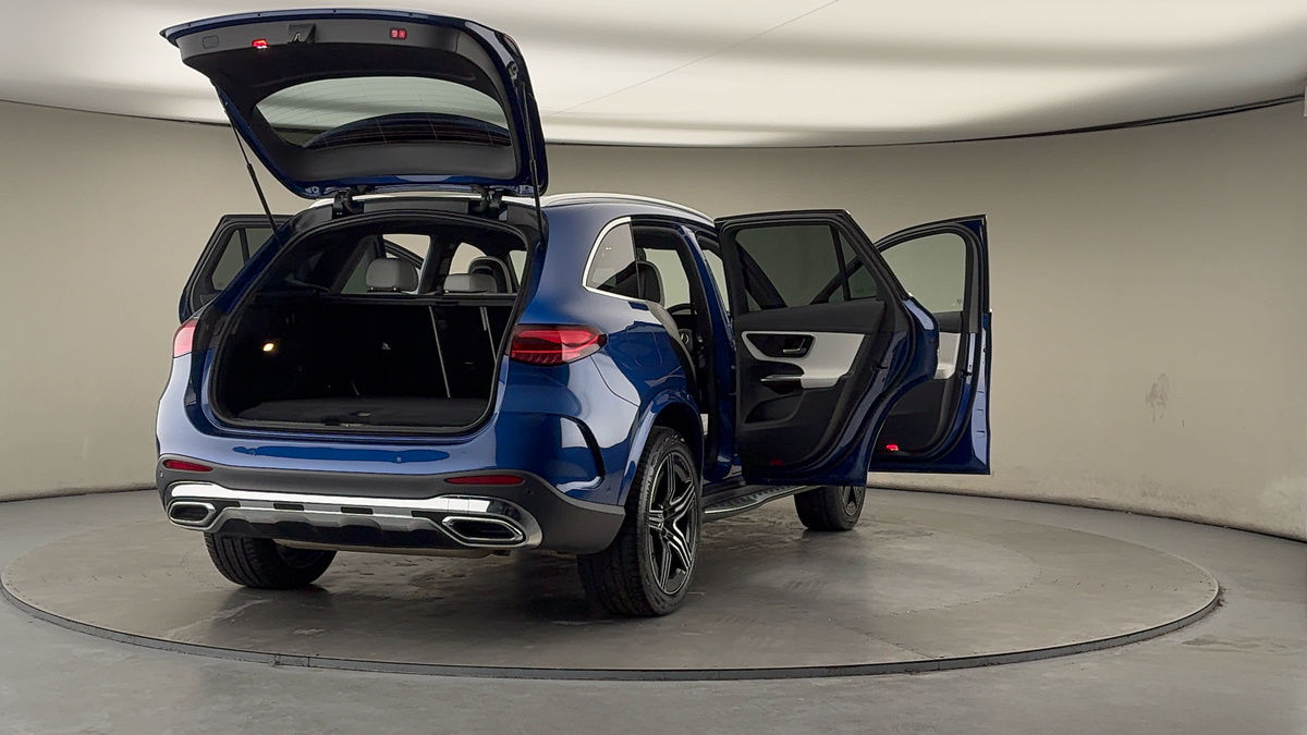 Used Mercedes-Benz GLC 2022 for sale - 77548001: Photo 60