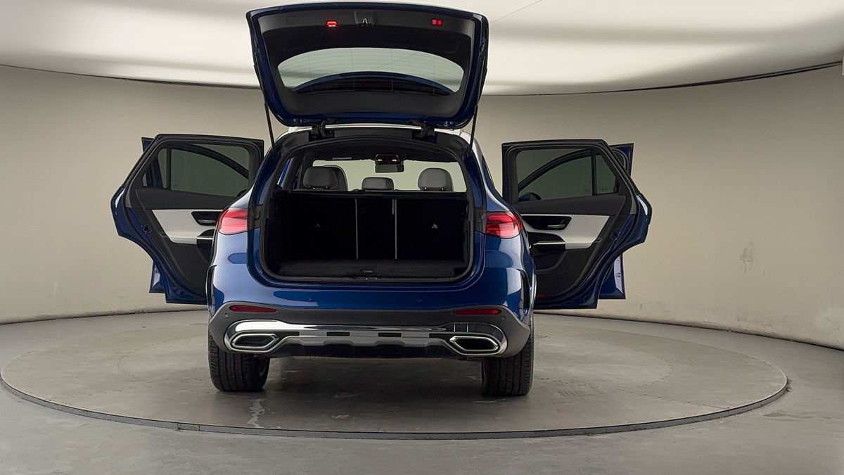 Used Mercedes-Benz GLC 2022 for sale - 77548001: Photo 61