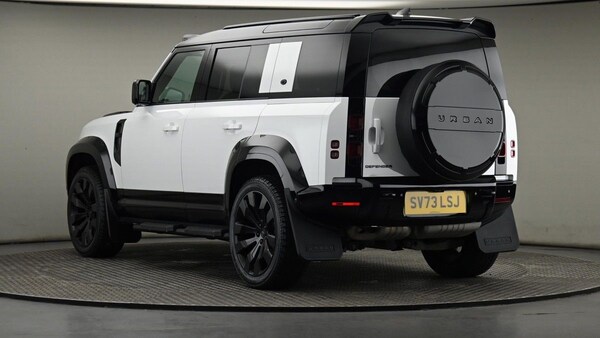 Used Land Rover Defender 110 2023 for sale - 74542637: Photo 24