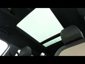 Used Land Rover Defender 110 2023 for sale - 74542637: Photo