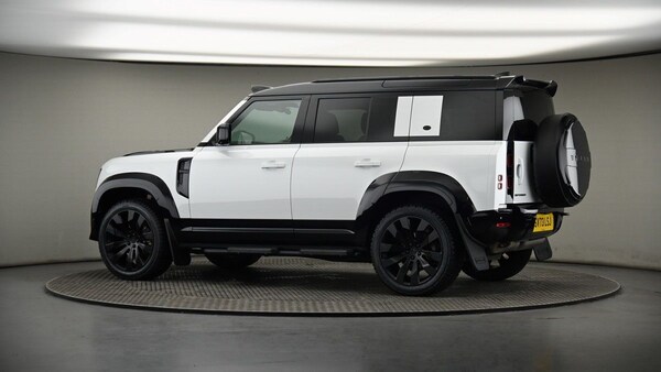 Used Land Rover Defender 110 2023 for sale - 74542637: Photo 37
