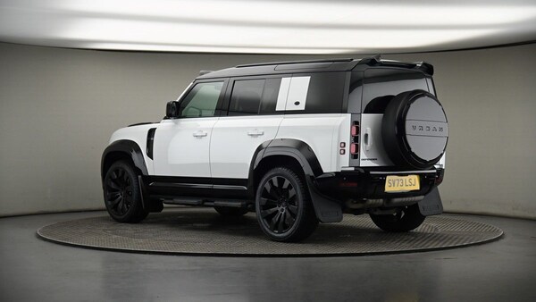 Used Land Rover Defender 110 2023 for sale - 74542637: Photo 38