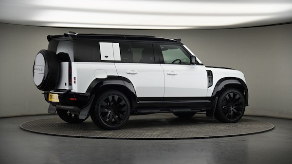 Used Land Rover Defender 110 2023 for sale - 74542637: Photo 41