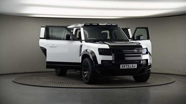 Used Land Rover Defender 110 2023 for sale - 74542637: Photo 46
