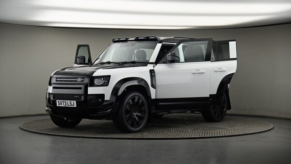 Used Land Rover Defender 110 2023 for sale - 74542637: Photo 48