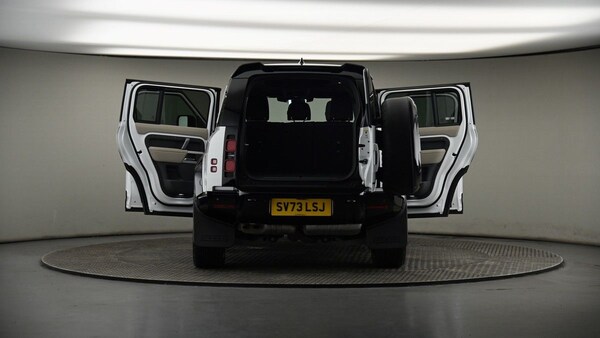 Used Land Rover Defender 110 2023 for sale - 74542637: Photo 54