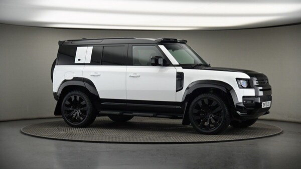 Used Land Rover Defender 110 2023 for sale - 74542637: Photo 6