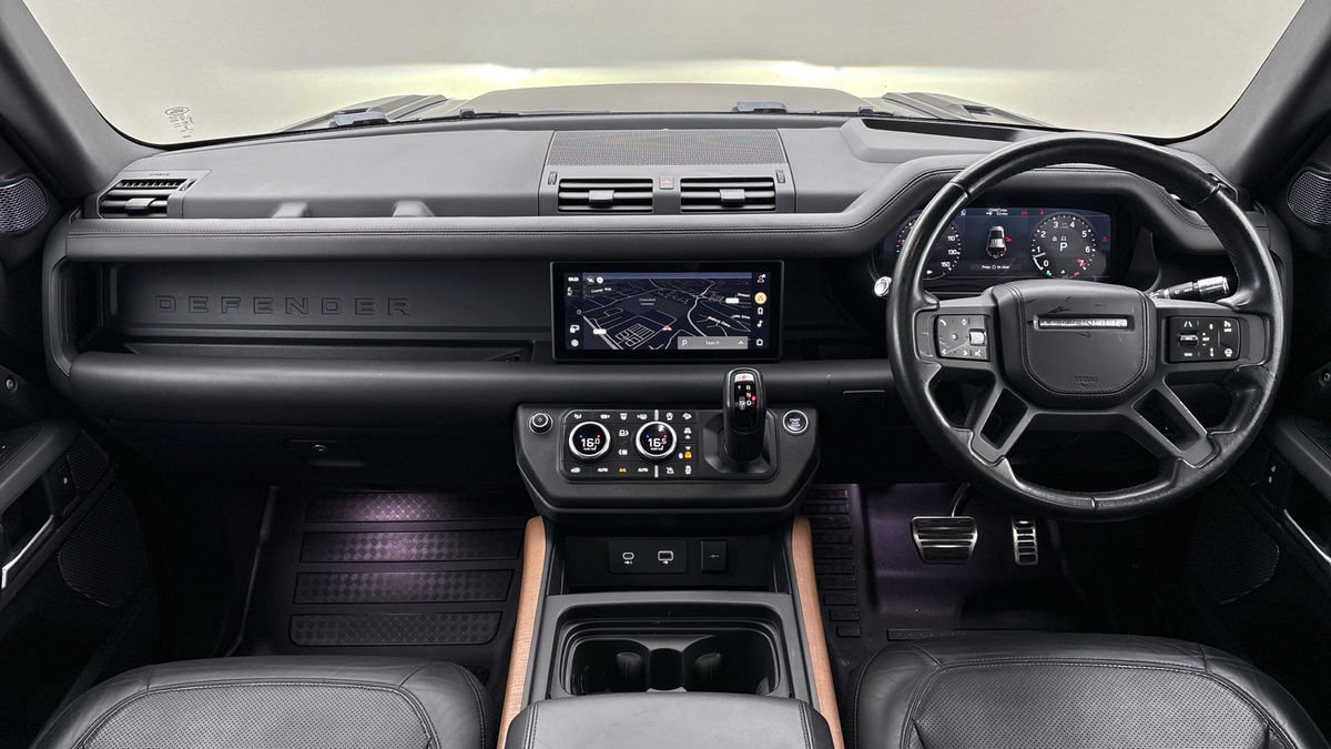 Used Land Rover Defender 110 2021 for sale - 77937589: Photo 12