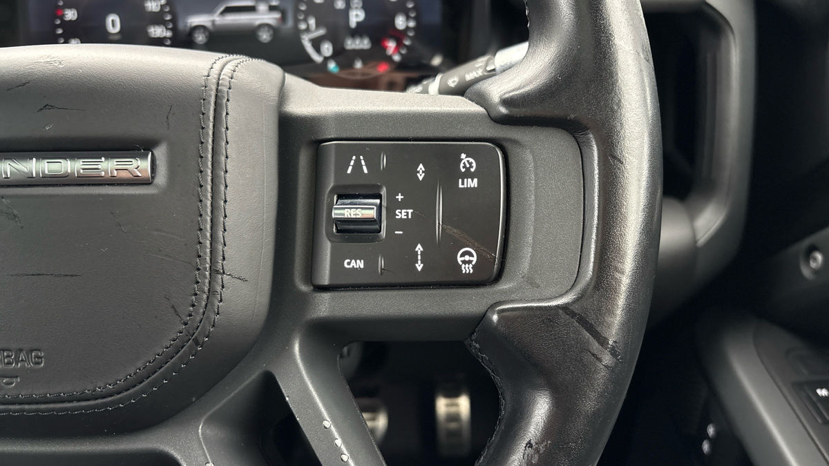 Used Land Rover Defender 110 2021 for sale - 77937589: Photo 14