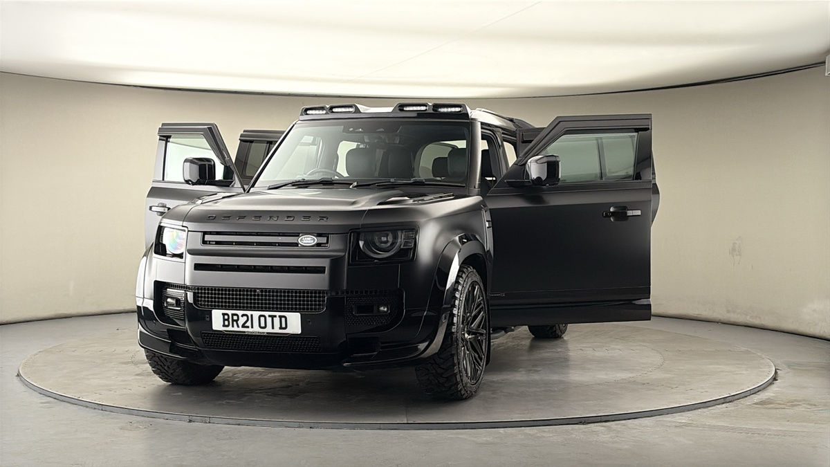 Used Land Rover Defender 110 2021 for sale - 77937589: Photo 55