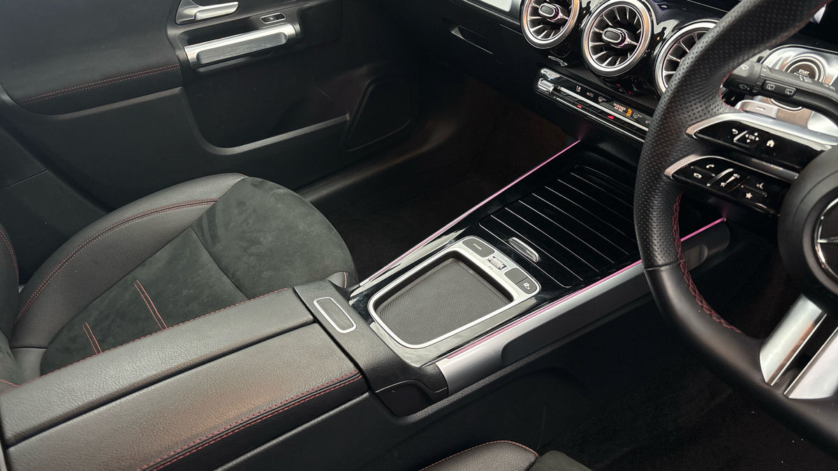 Used Mercedes-Benz GLB 2025 for sale - 76884630: Photo 18