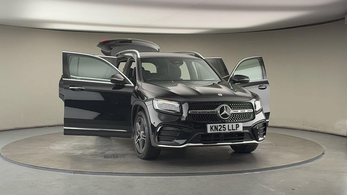 Used Mercedes-Benz GLB 2025 for sale - 76884630: Photo 53