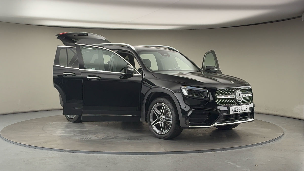 Used Mercedes-Benz GLB 2025 for sale - 76884630: Photo 54