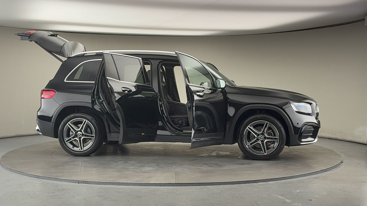 Used Mercedes-Benz GLB 2025 for sale - 76884630: Photo 56