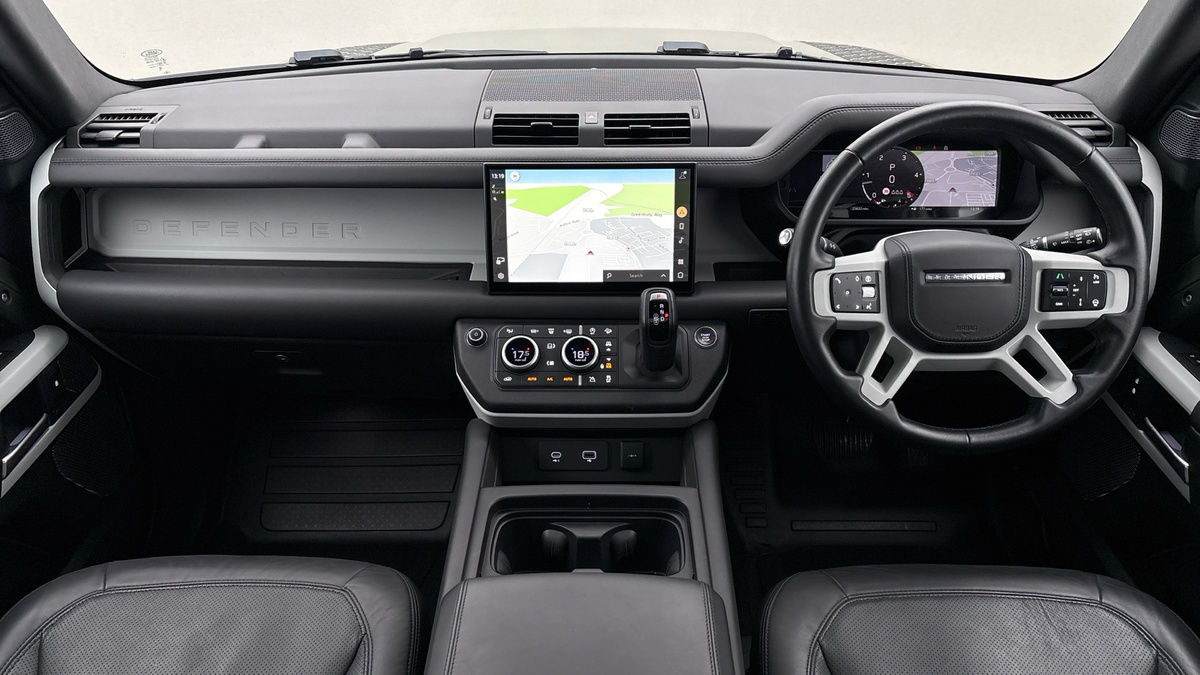 Used Land Rover Defender 110 2024 for sale - 77228048: Photo 12