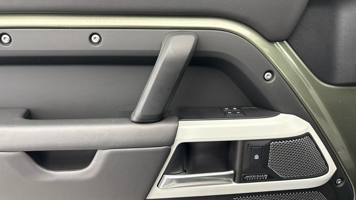 Used Land Rover Defender 110 2024 for sale - 77228048: Photo 19