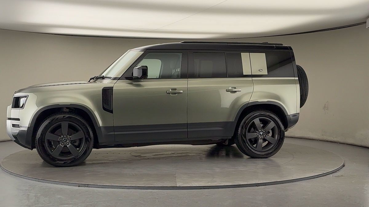 Used Land Rover Defender 110 2024 for sale - 77228048: Photo 28