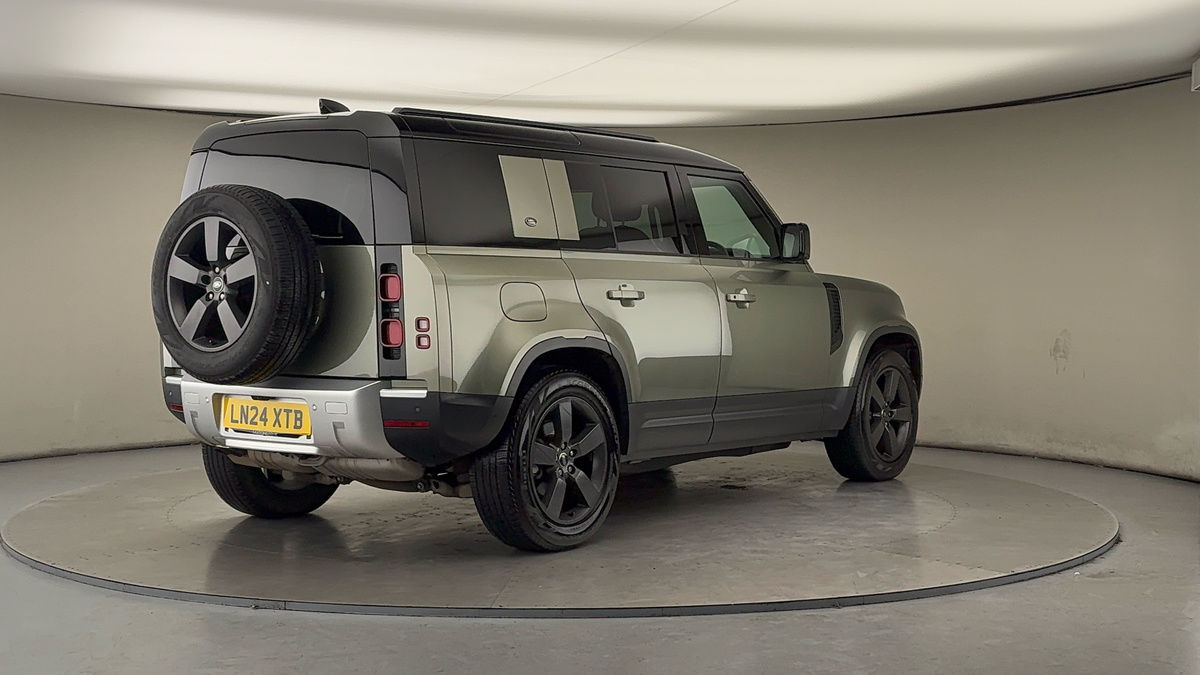 Used Land Rover Defender 110 2024 for sale - 77228048: Photo 39
