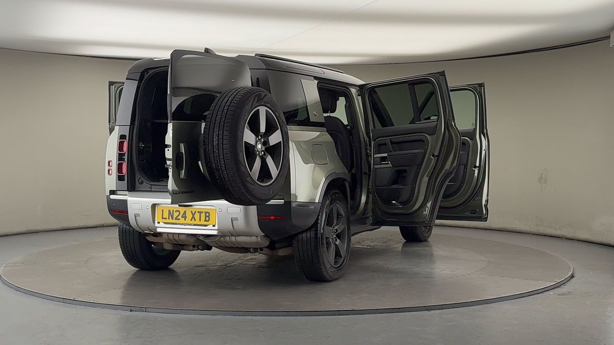 Used Land Rover Defender 110 2024 for sale - 77228048: Photo 59