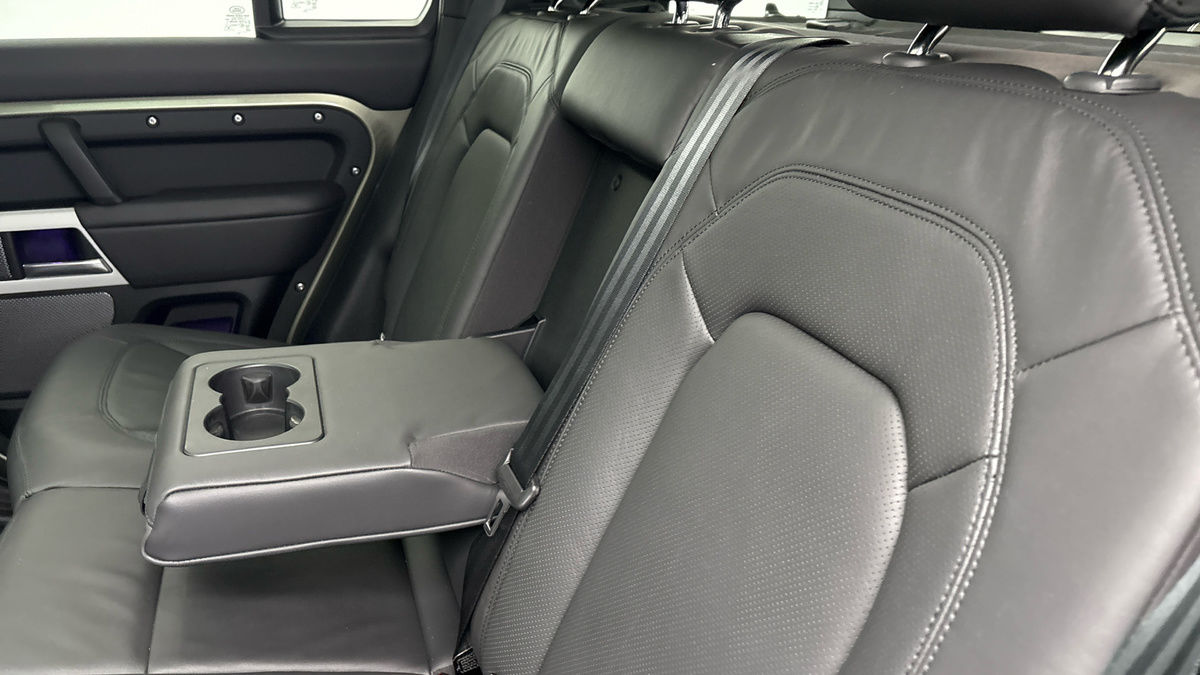 Used Land Rover Defender 110 2024 for sale - 77228048: Photo 9