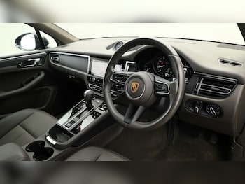 Used Porsche Macan 2021 for sale - 75112267: Photo