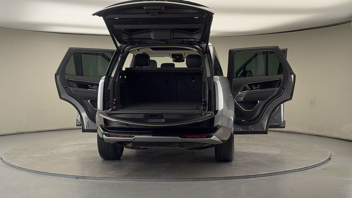 Used Land Rover Range Rover 2024 for sale - 77277060: Photo 60