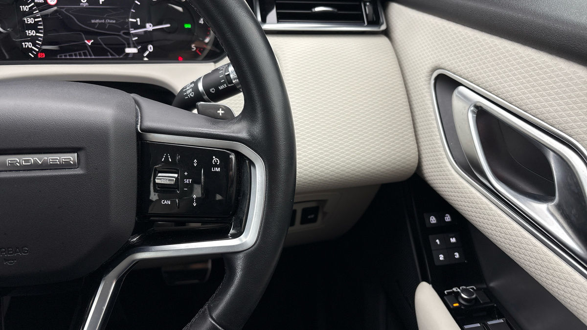 Used Land Rover Range Rover Velar 2022 for sale - 76884637: Photo 14