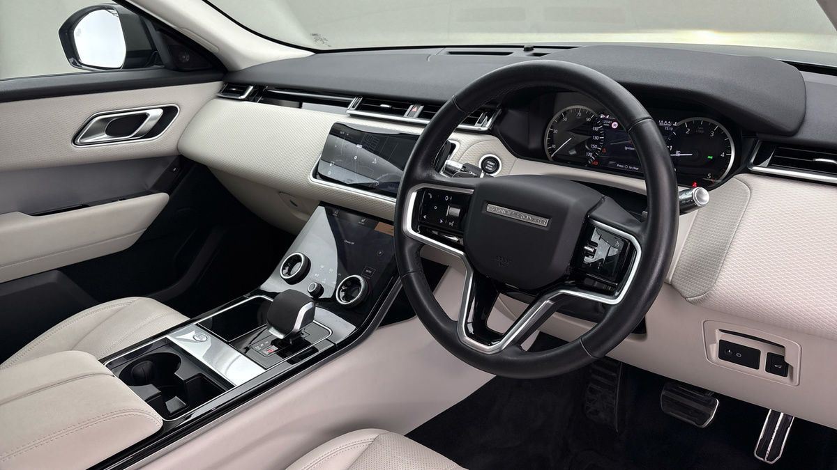 Used Land Rover Range Rover Velar 2022 for sale - 76884637: Photo 5