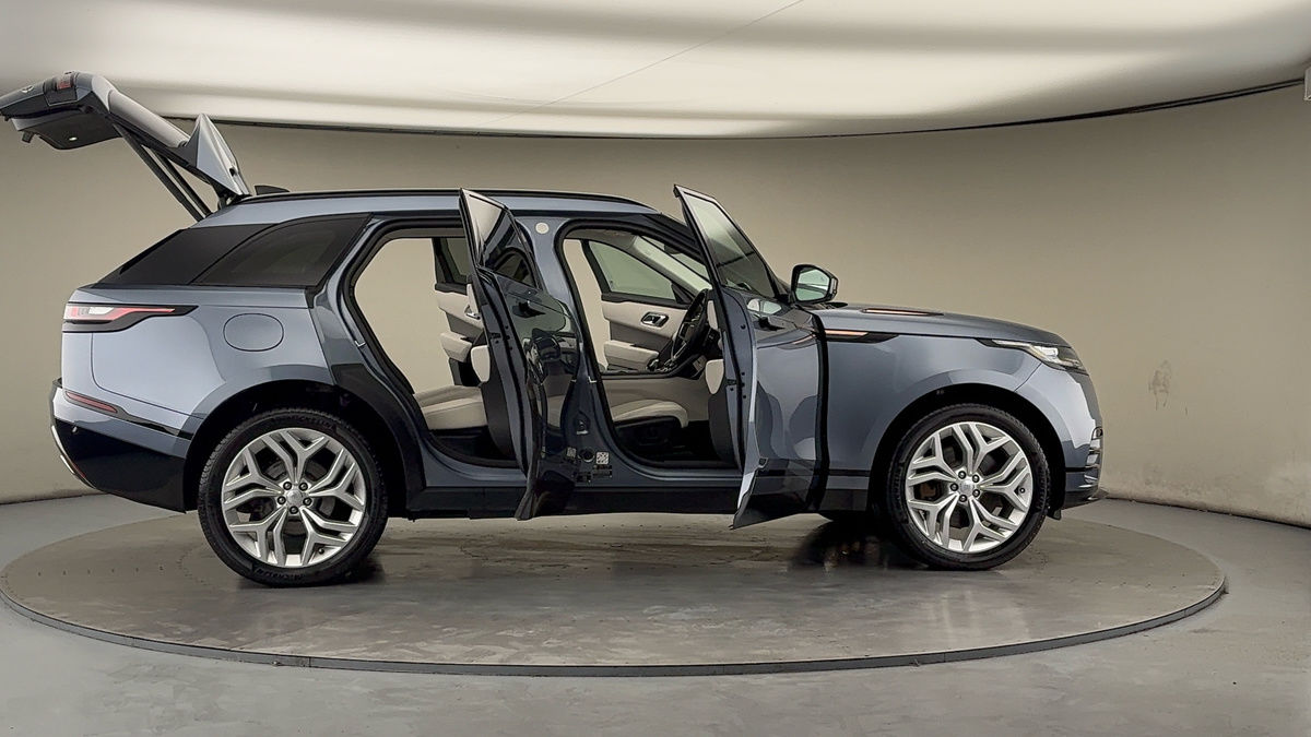 Used Land Rover Range Rover Velar 2022 for sale - 76884637: Photo 56