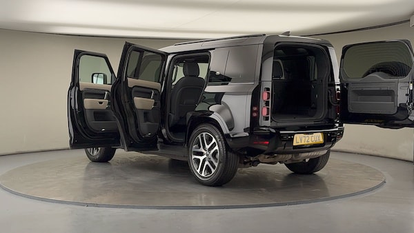 Used Land Rover Defender 110 2022 for sale - 76010596: Photo 43