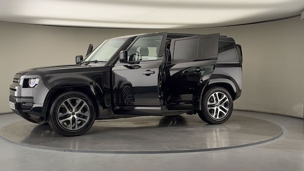Used Land Rover Defender 110 2022 for sale - 76010596: Photo 48