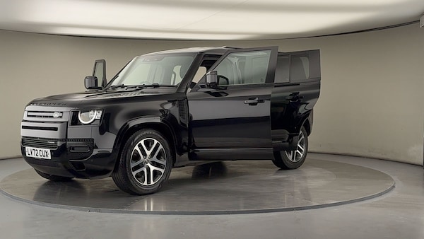 Used Land Rover Defender 110 2022 for sale - 76010596: Photo 49