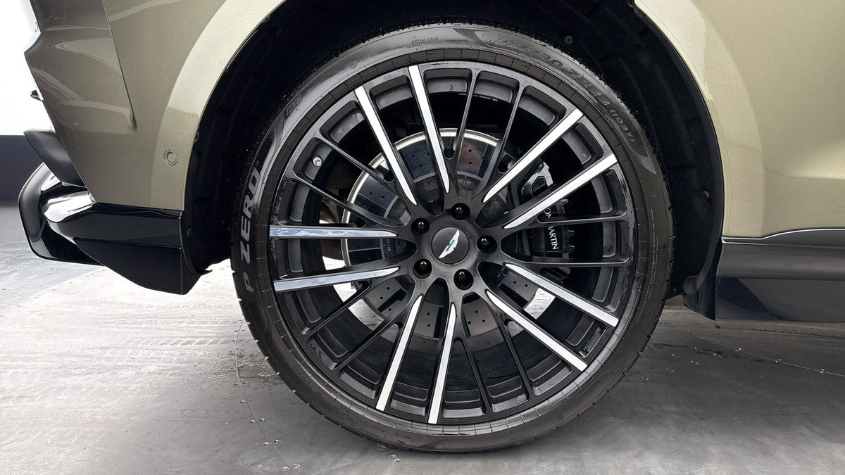 Used Aston Martin DBX 2022 for sale - 75897753: Photo 10