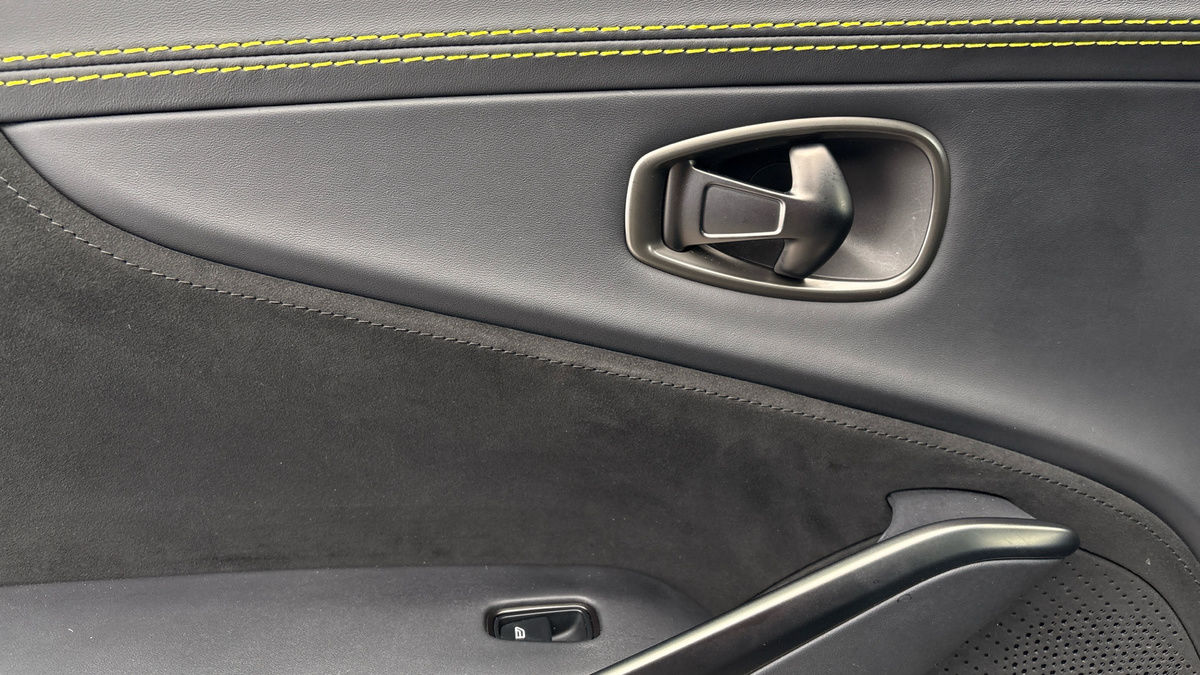 Used Aston Martin DBX 2022 for sale - 75897753: Photo 19
