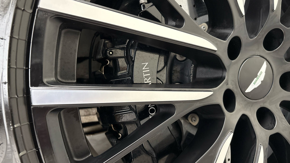 Used Aston Martin DBX 2022 for sale - 75897753: Photo 28